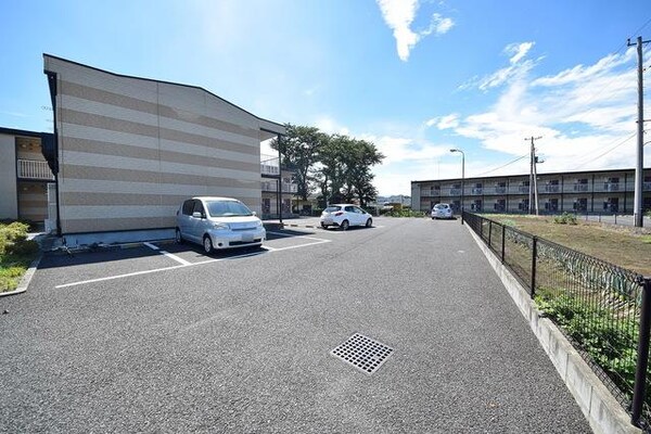 駐車場(駐車場)