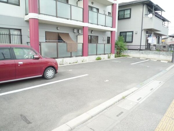 駐車場(駐車場♪)