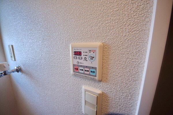 設備(同物件他号室の写真です)