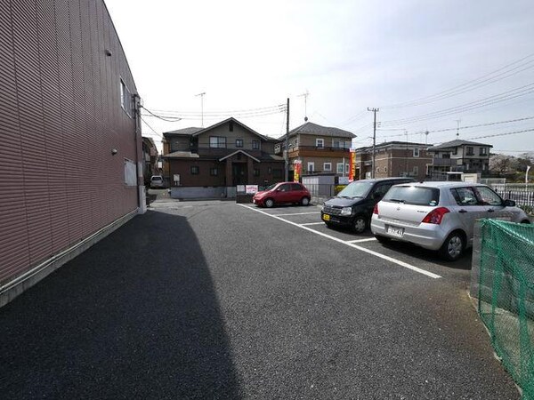 駐車場(★敷地内駐車場★)