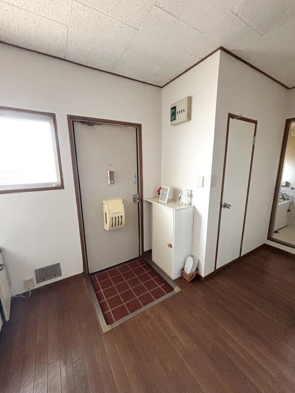 玄関(玄関)