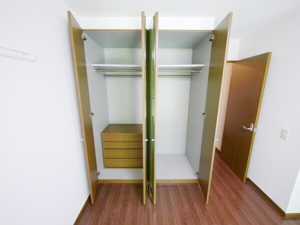 収納(たっぷり入る収納スペース)