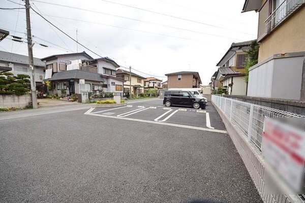 駐車場(駐車場)