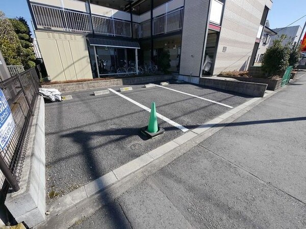 駐車場(敷地内駐車場)