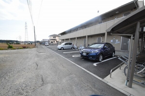 駐車場(駐車場)