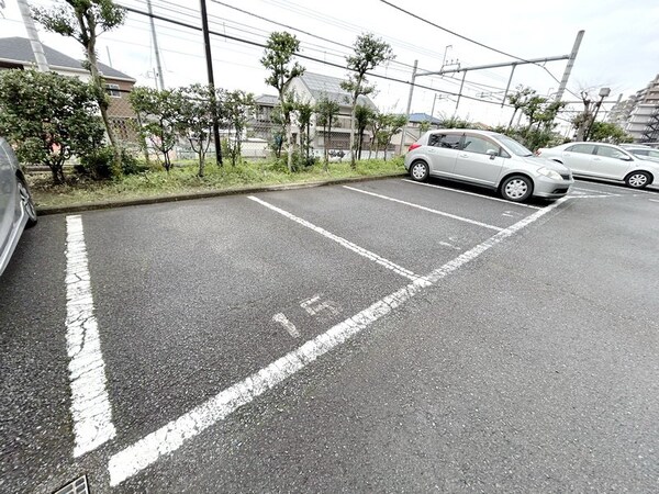 駐車場(駐車場)