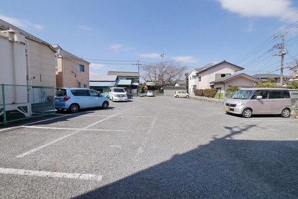 駐車場(敷地内駐車場)