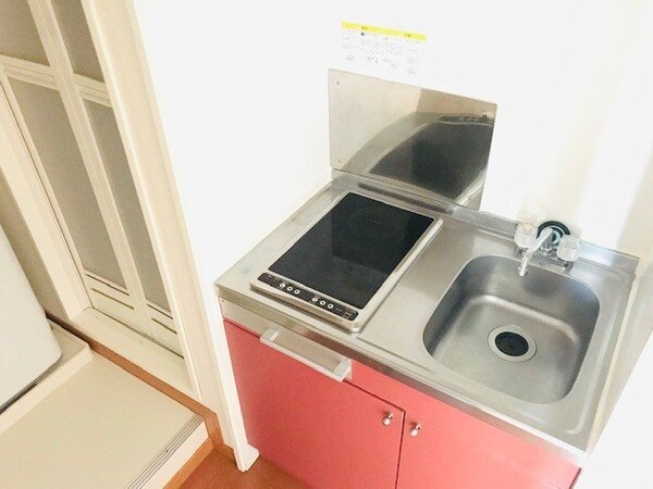 キッチン(同タイプ写真の為、現況優先。)