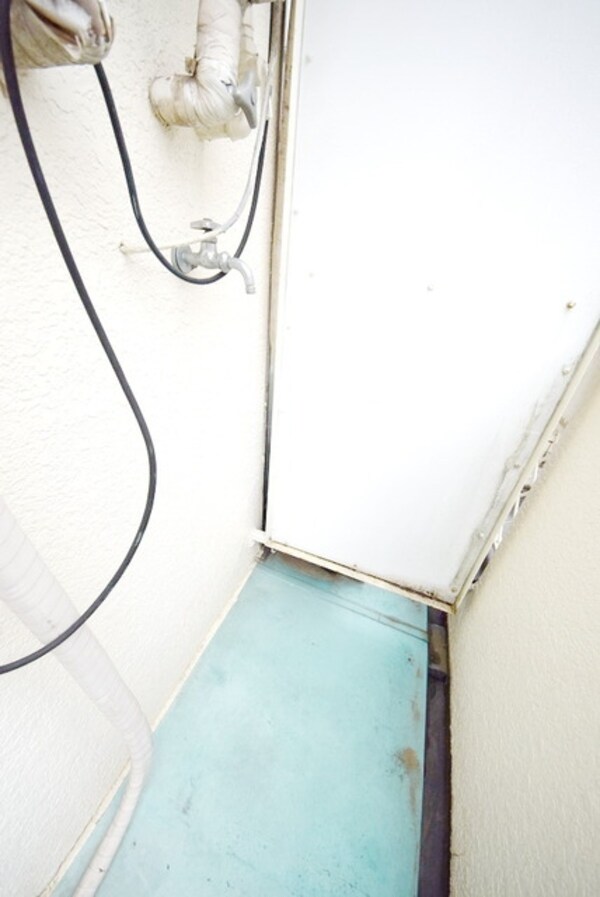 その他(室外洗濯機置場)