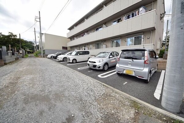 駐車場(駐車場)