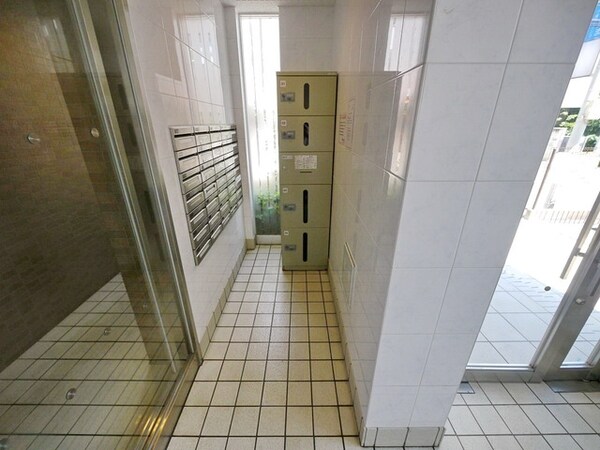 共有部分(宅配ボックス有ります)