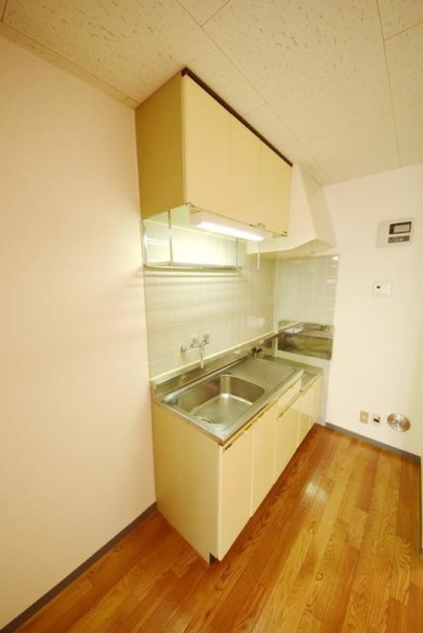 キッチン(ガスコンロ設置できます♪)