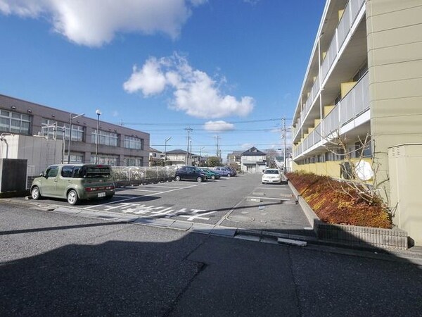 駐車場(駐車場)