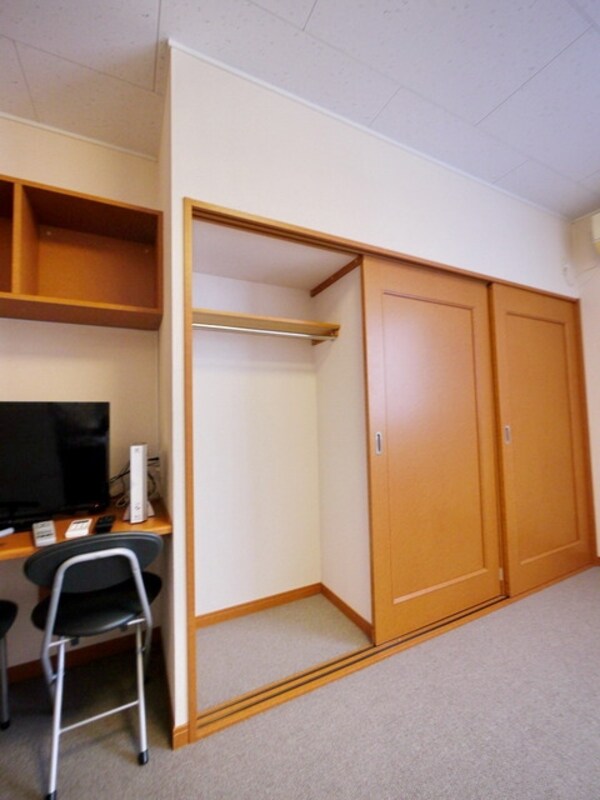 設備(クローゼット)