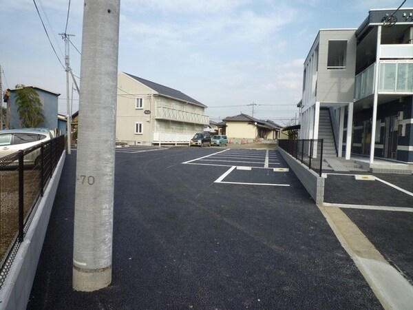 駐車場(駐車場)