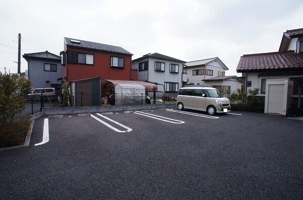 駐車場(駐車場)
