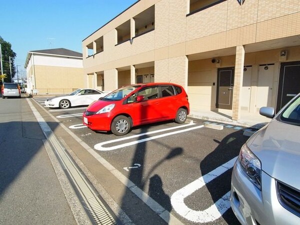 駐車場(♪敷地内駐車場あり♪)