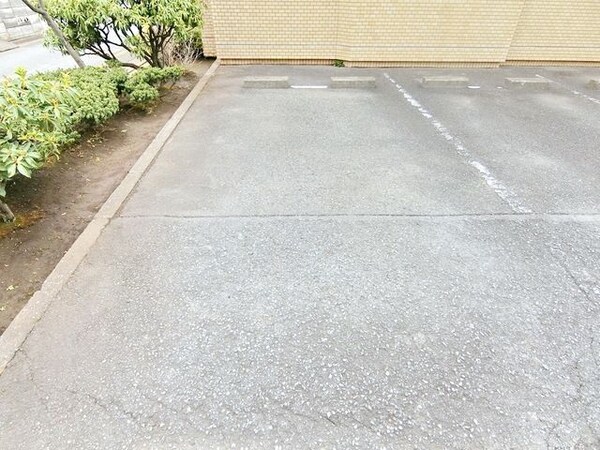 駐車場(駐車場)