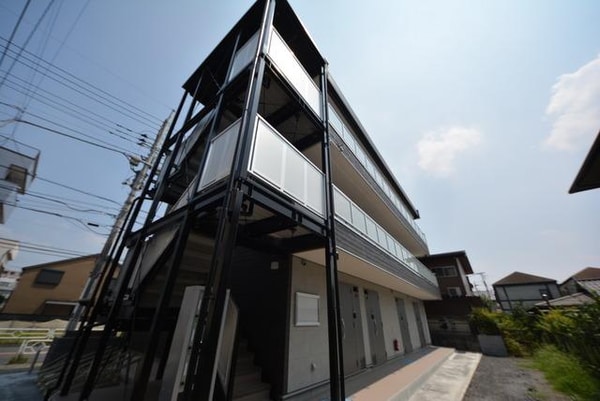 エントランス(☆外観☆)