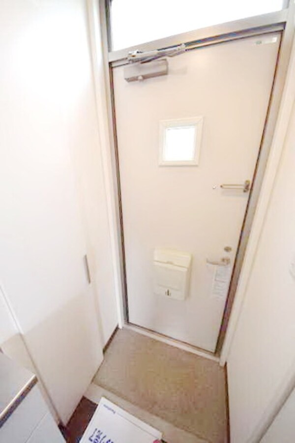 玄関(室内・室内設備)