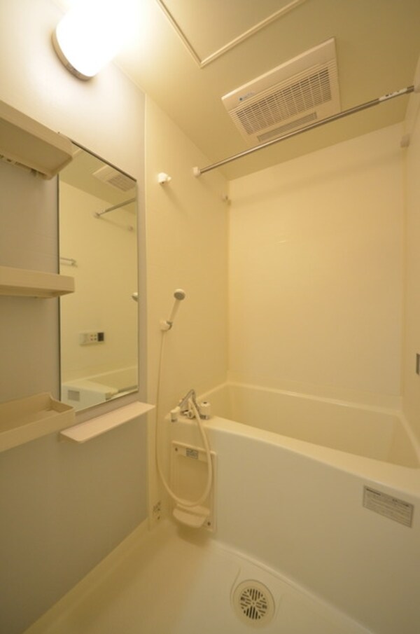 バス／シャワールーム等(☆1日の疲れを癒せるお風呂☆)