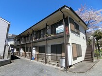 コーポサングリーンの外観写真