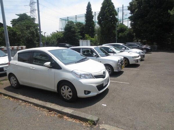 駐車場(★駐車場★)