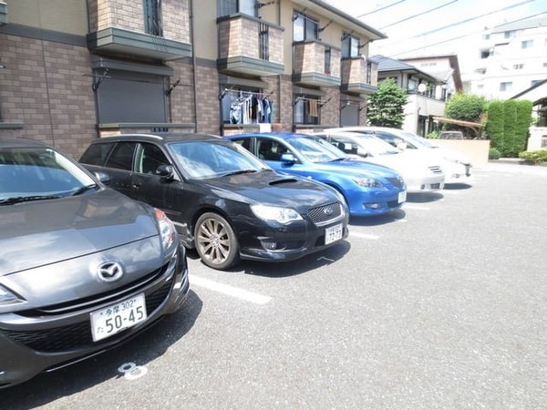 駐車場(★駐車場★)