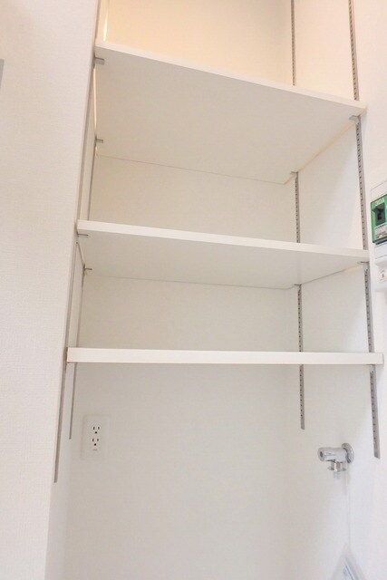 物件内観写真8　(☆収納スペース☆)