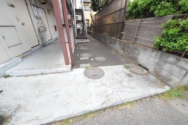 エントランス(外観・共用部分)