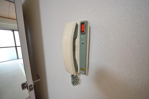 セキュリティ(♪インターホンで突然の来訪者を事前にチェック！♪)
