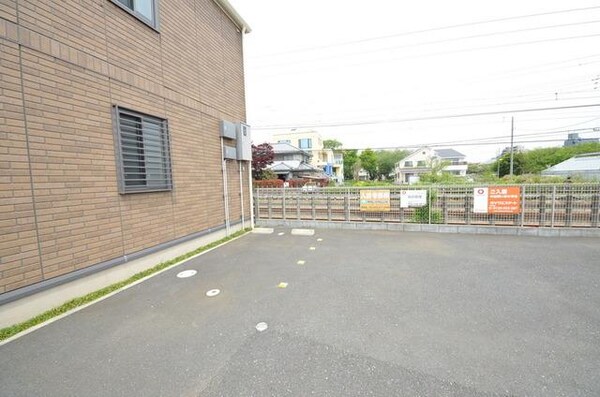 駐車場(外観・共用部分)