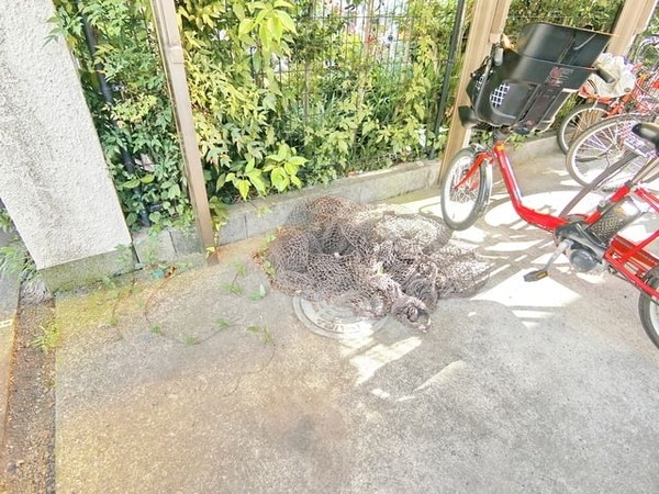 共有部分(敷地内ゴミ置き場)