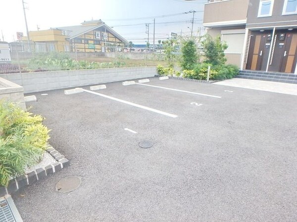 駐車場(★駐車場★)