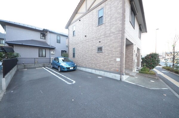 駐車場(外観・共用設備)