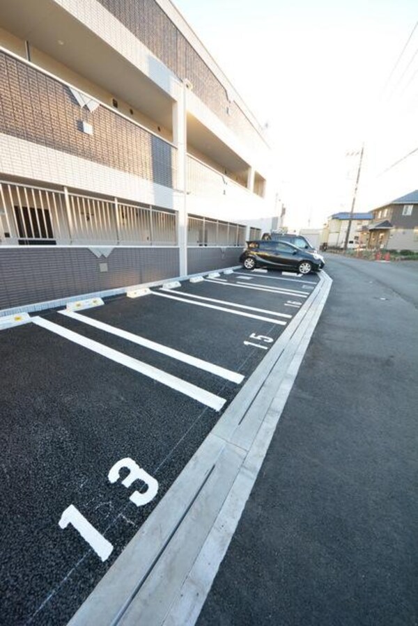 駐車場(駐車場)