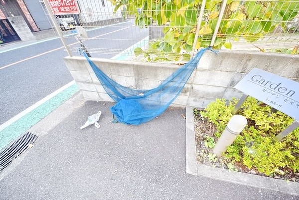 共有部分(敷地内ゴミ置き場)