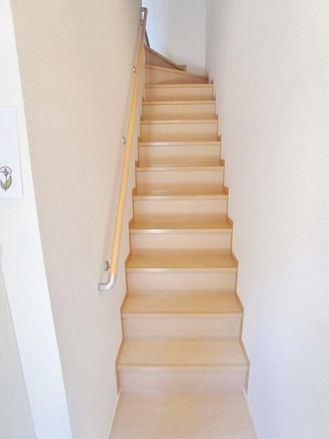 物件内観写真19　(☆階段☆)
