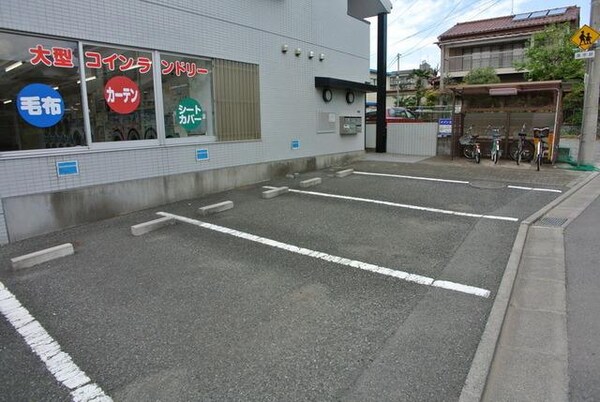 駐車場(☆駐車場☆)
