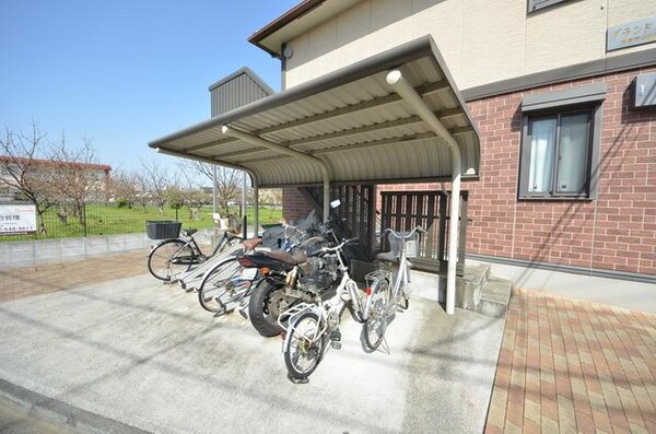 共有部分(☆屋根付き駐輪場☆)