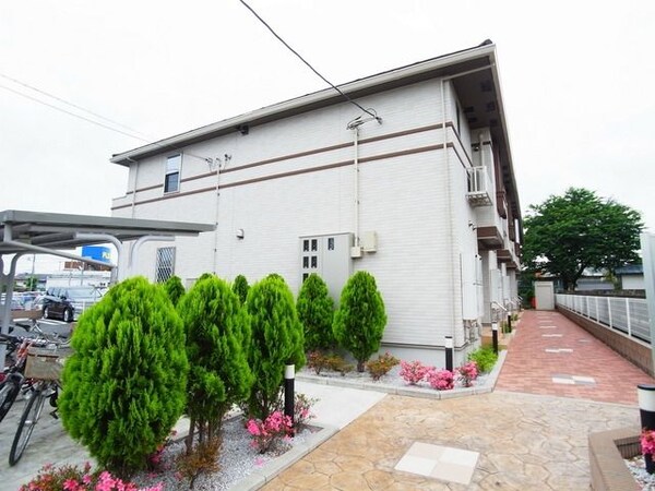 外観(☆緑やお花のある入口☆)