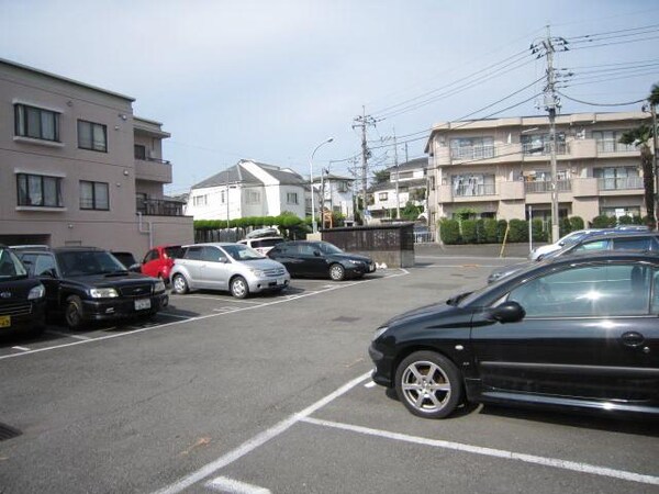 駐車場(☆駐車場☆)