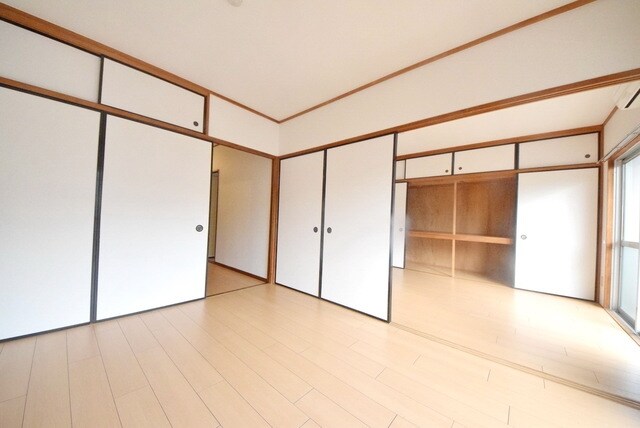 物件内観写真3　(洋室)