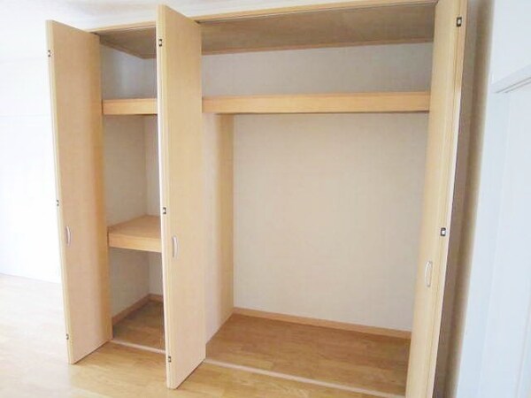 設備(☆とっても大きい収納です☆)