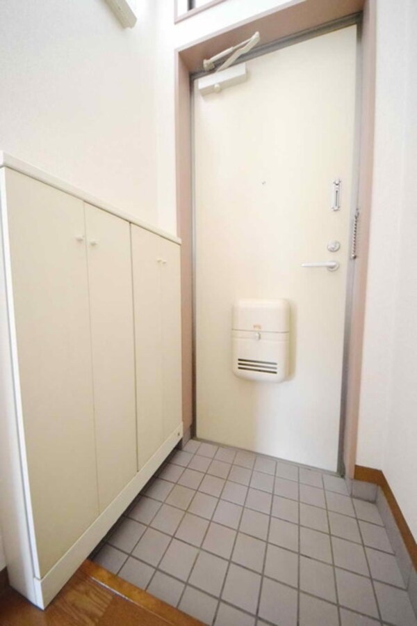 玄関(室内・室内設備)