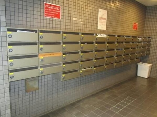 共有部分(☆日差しを浴びたキレイな外観☆)