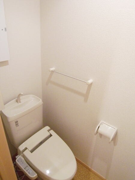 物件内観写真10　(☆ウォシュレットついてます)