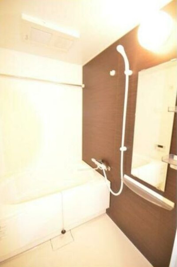 バス／シャワールーム等(バス／シャワールーム等)