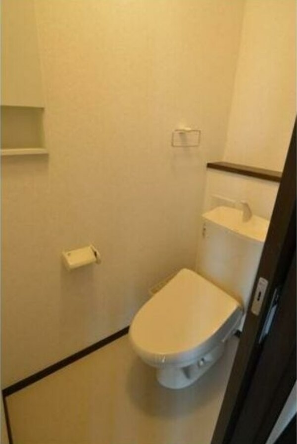 トイレ(トイレ)