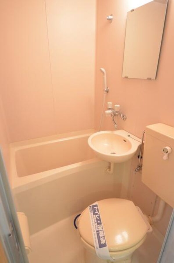 バス／シャワールーム等(バスルーム)